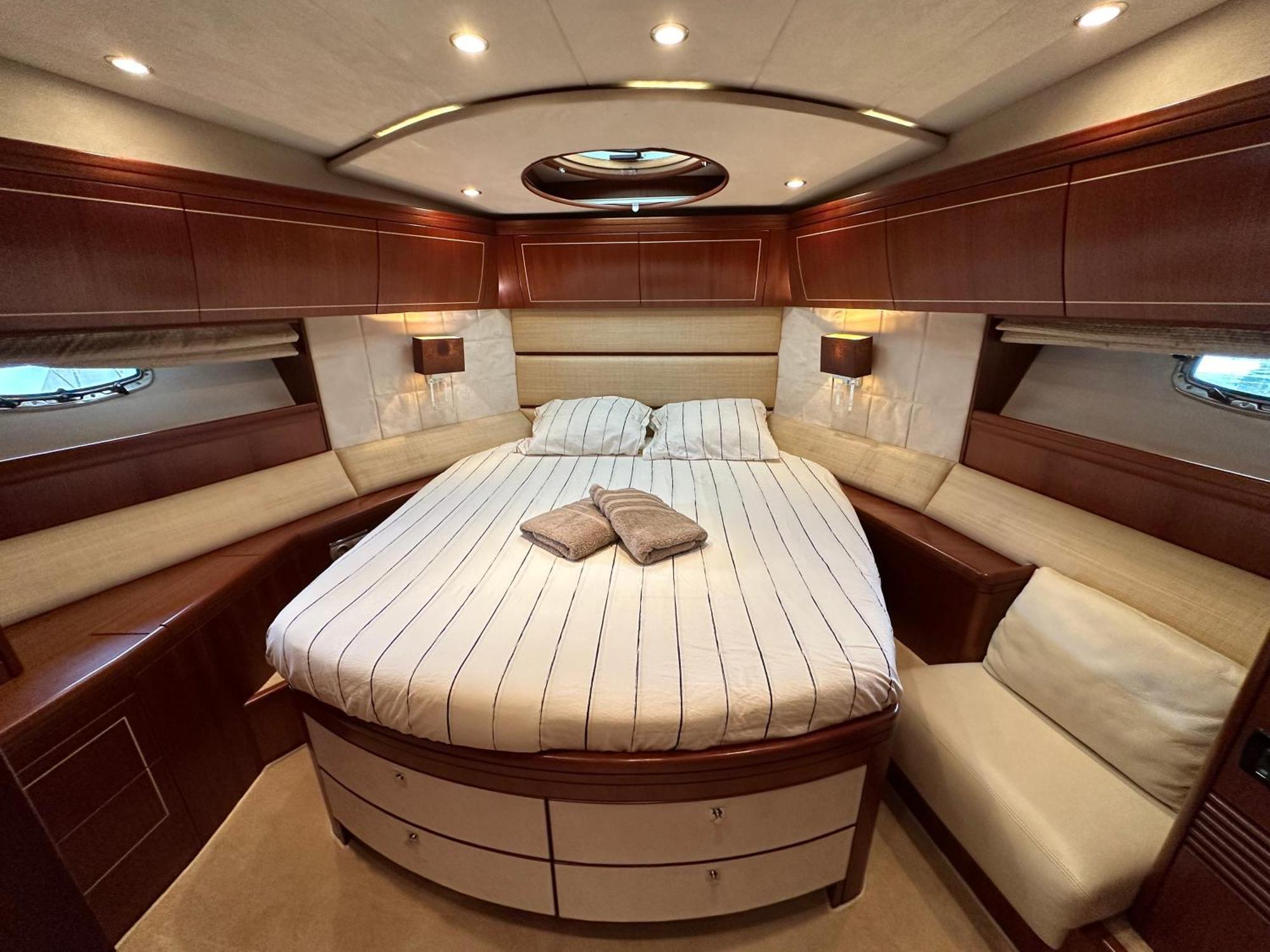 Yacht Pegasus II Hotel Barcelona Kültér fotó